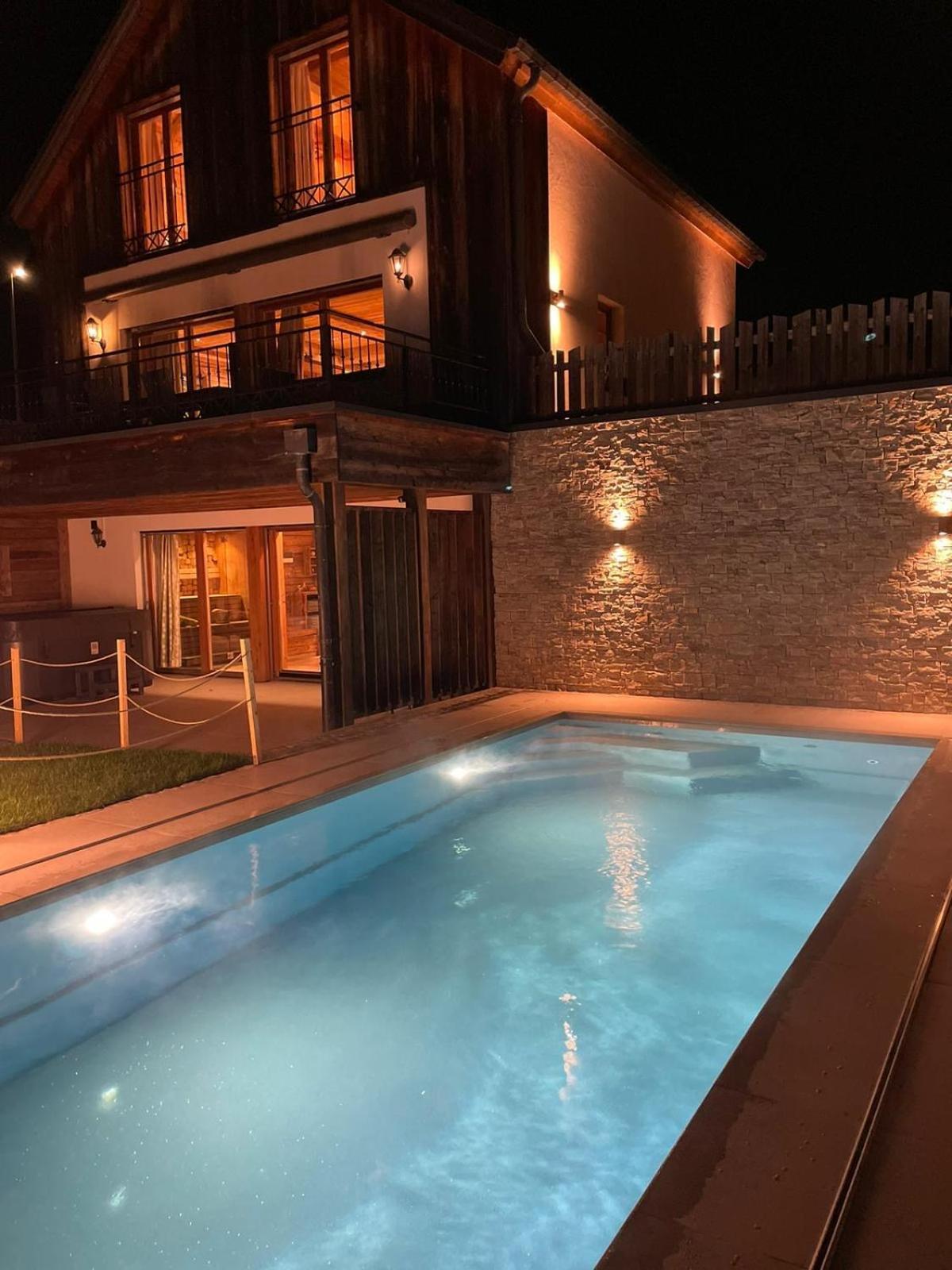 Bettel Chalets Petry Spa & Relax מראה חיצוני תמונה