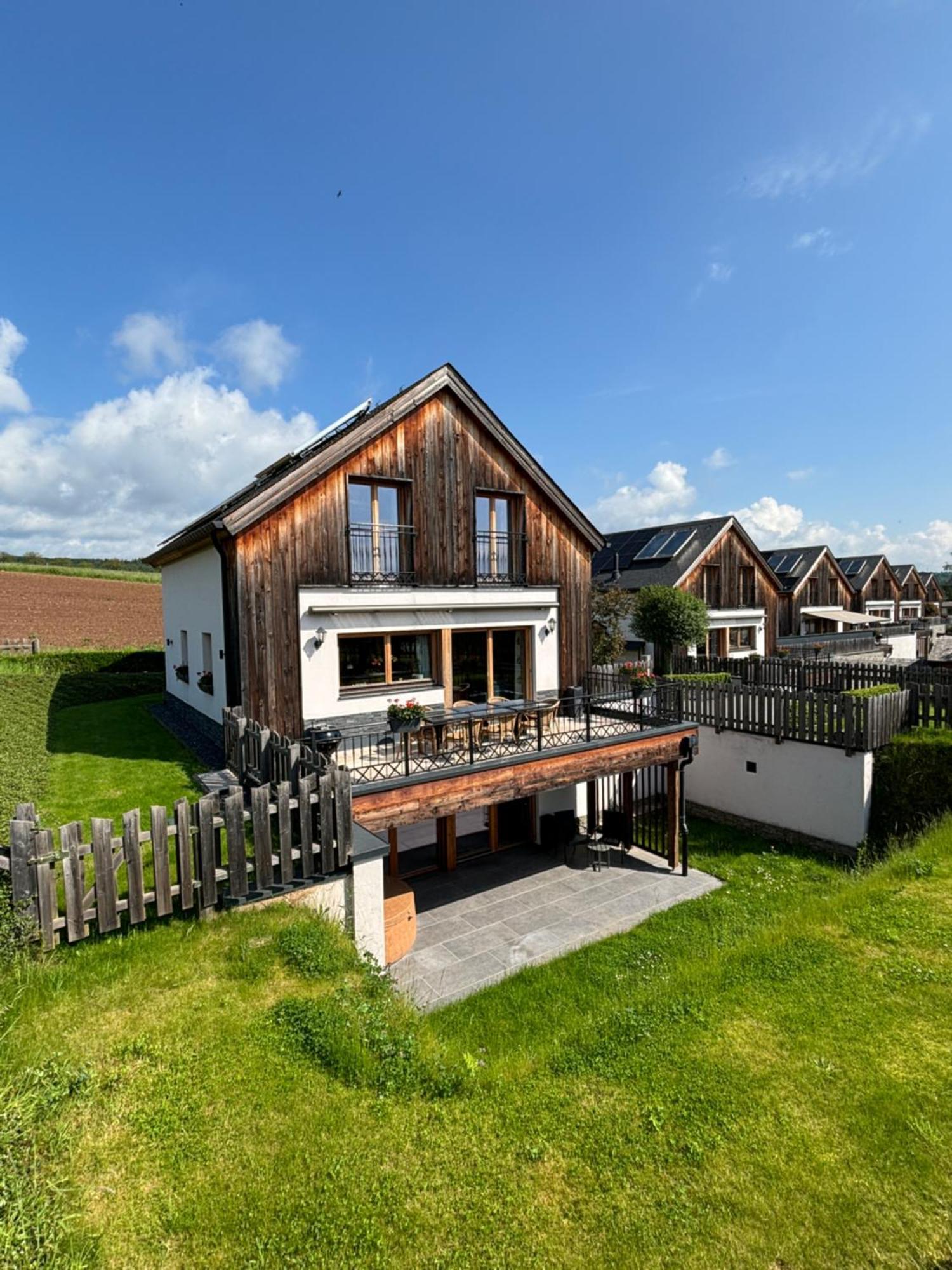 Bettel Chalets Petry Spa & Relax מראה חיצוני תמונה