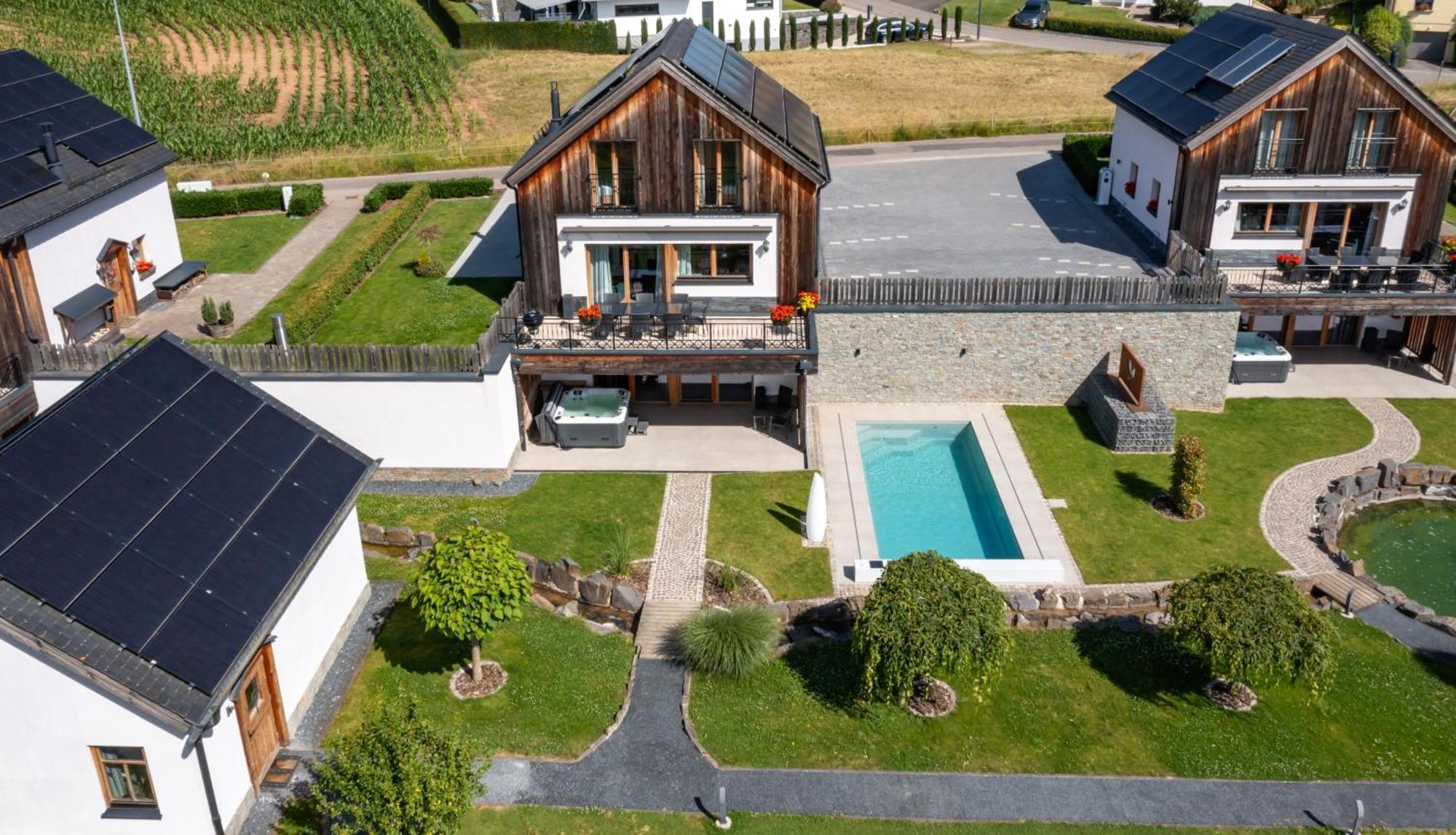 Bettel Chalets Petry Spa & Relax מראה חיצוני תמונה
